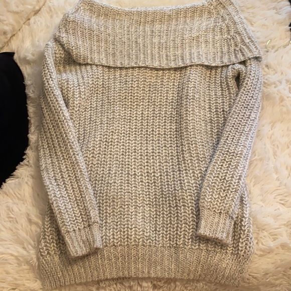 Oversized sweater - Picture 2 of 2